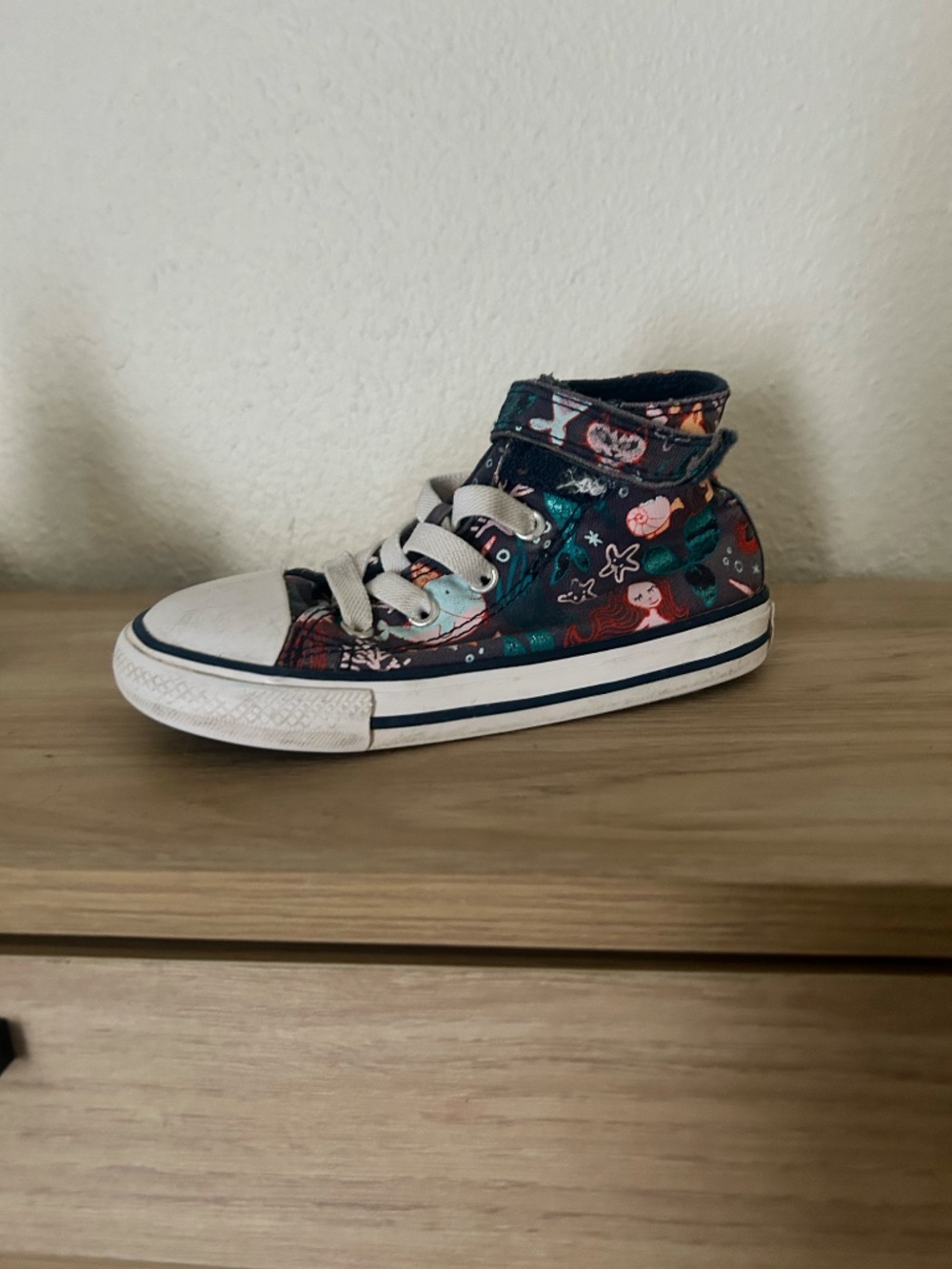 Mermaid Converse - Picture 4 of 7